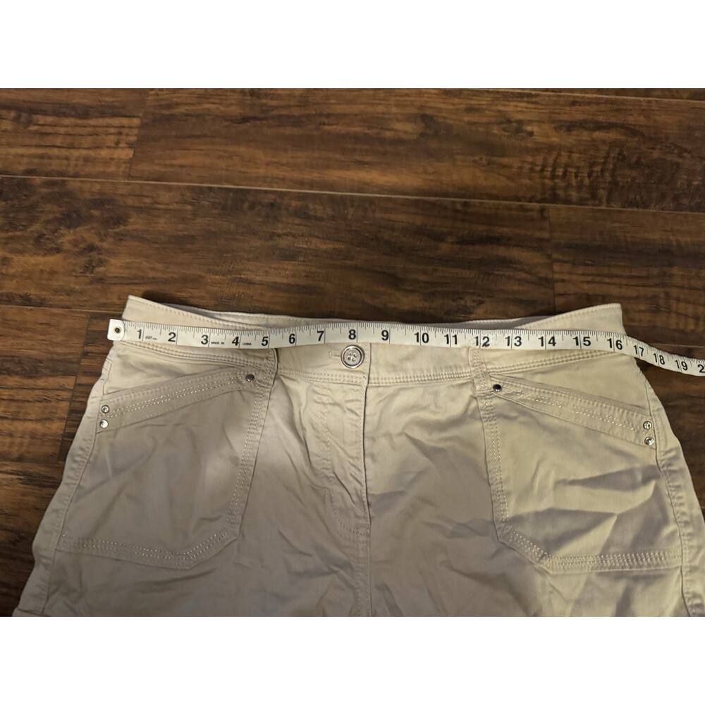 White House Black Market Bermuda Shorts – Women’s Size 10 Neutral Khaki - Picture 5 of 6